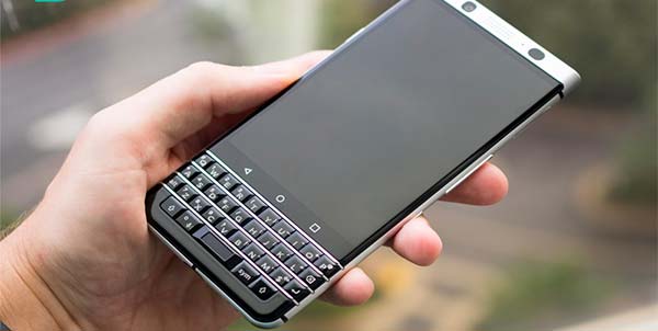 خدمات تعمیر موبایل بلک بری