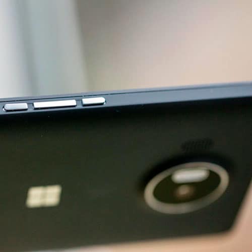 نمایندگی گوشی موبایل مایکروسافت