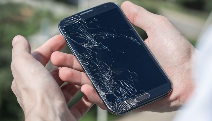 دلایل آسیب به صفحه نمایش گوشی